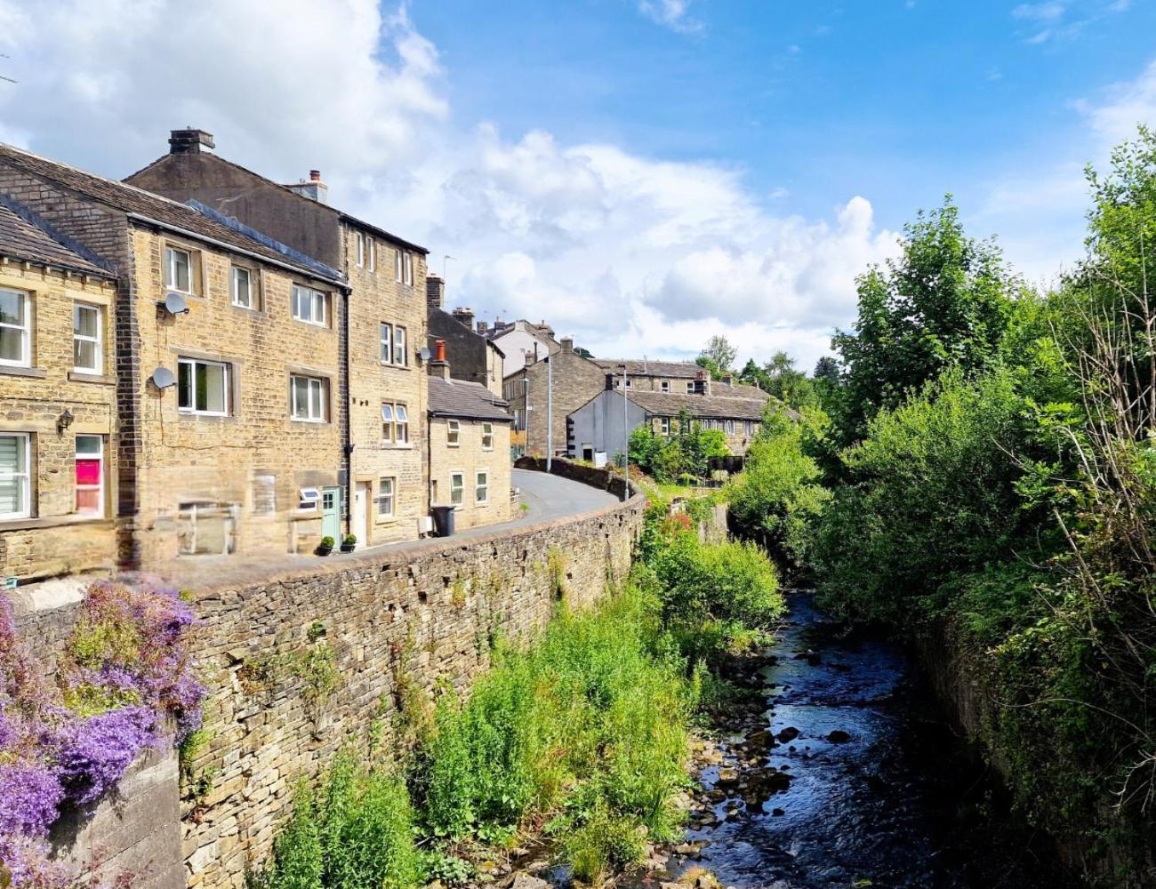 The Old Wash Kitchen - Charming Character Cottage In Holmfirth, Yorkshire Zewnętrze zdjęcie