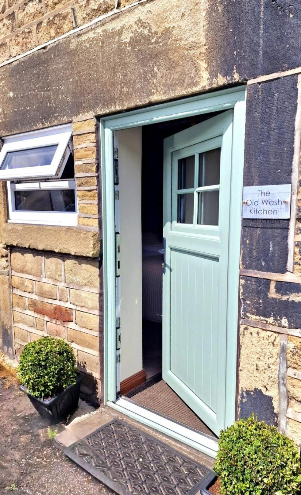 The Old Wash Kitchen - Charming Character Cottage In Holmfirth, Yorkshire Zewnętrze zdjęcie