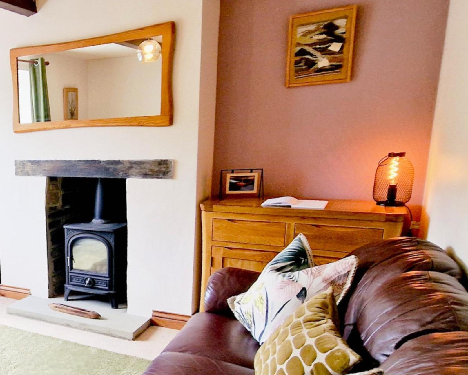 The Old Wash Kitchen - Charming Character Cottage In Holmfirth, Yorkshire Zewnętrze zdjęcie